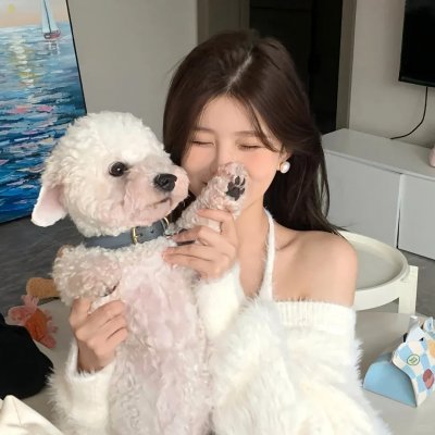 蜜桃女孩